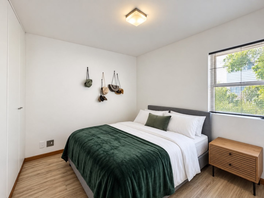 2 Bedroom Property for Sale in Green Point Western Cape